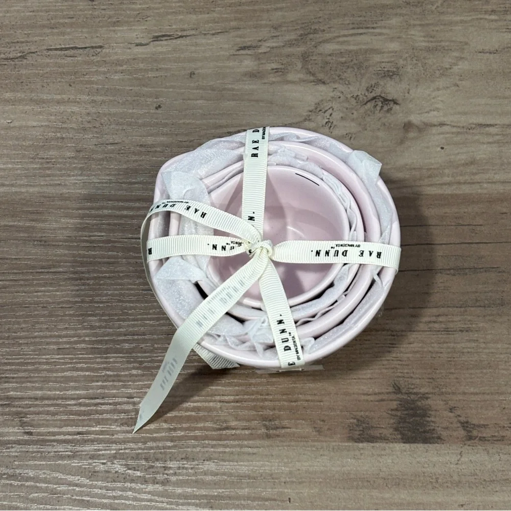 Rae‎ Dunn Pink Ceramic Stackable Measuring Cups NEW